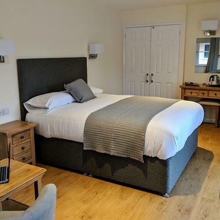 Wayford Bridge Inn Hotel Stalham Exteriör bild